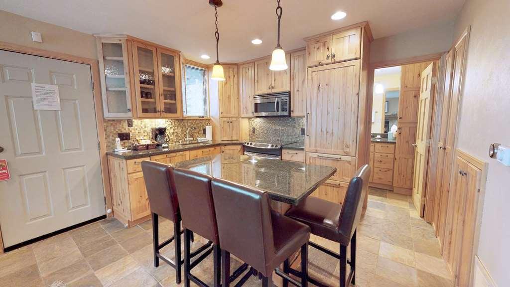 قرية سنوماس Tamarack Townhouses, Destination Residence الغرفة الصورة