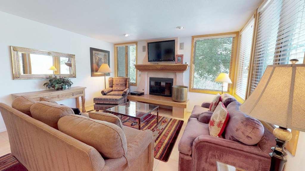 قرية سنوماس Tamarack Townhouses, Destination Residence الغرفة الصورة