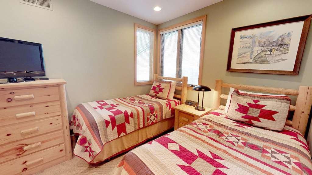 قرية سنوماس Tamarack Townhouses, Destination Residence الغرفة الصورة